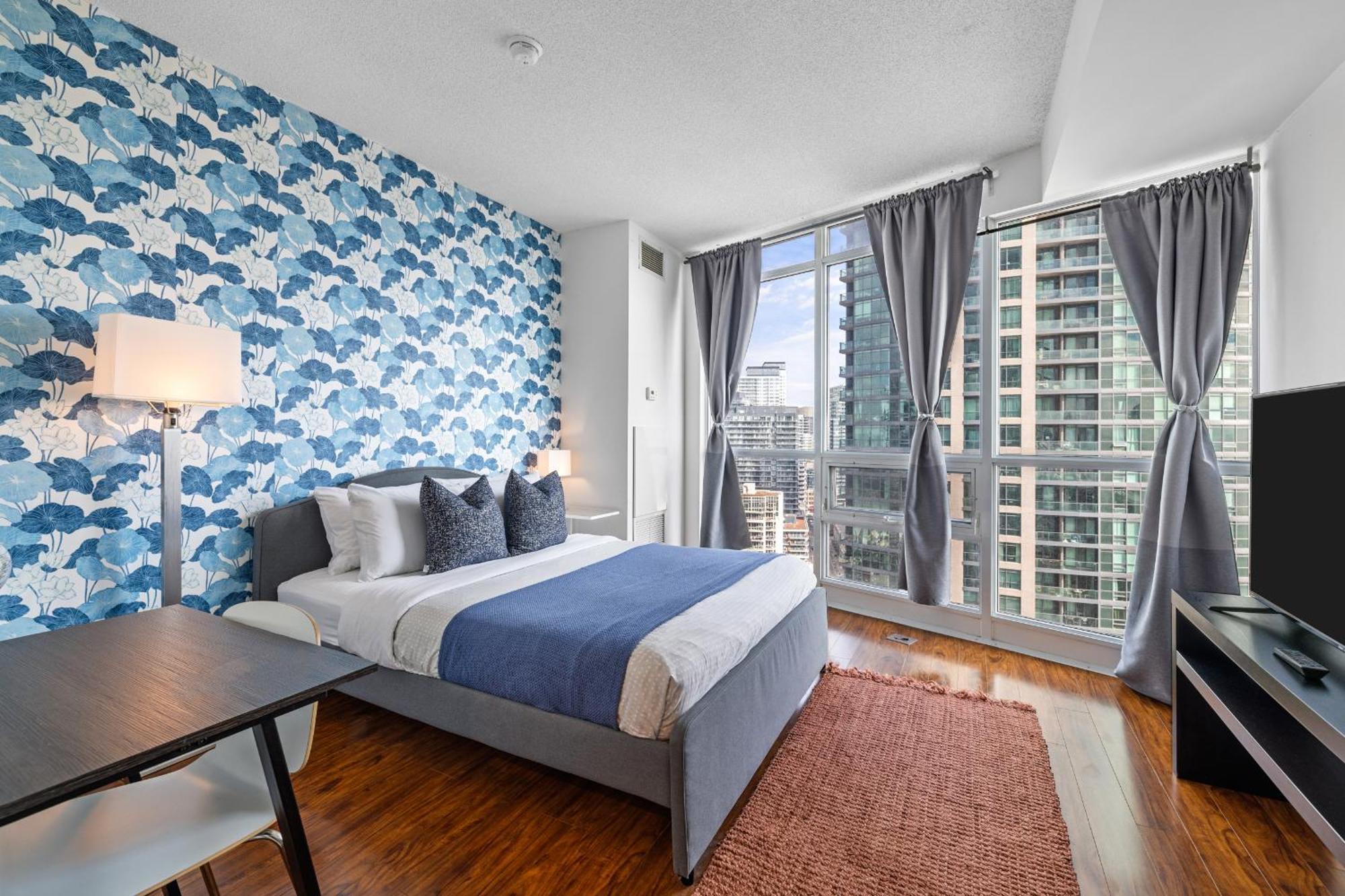 Apartment Oasis In The Heart Of To