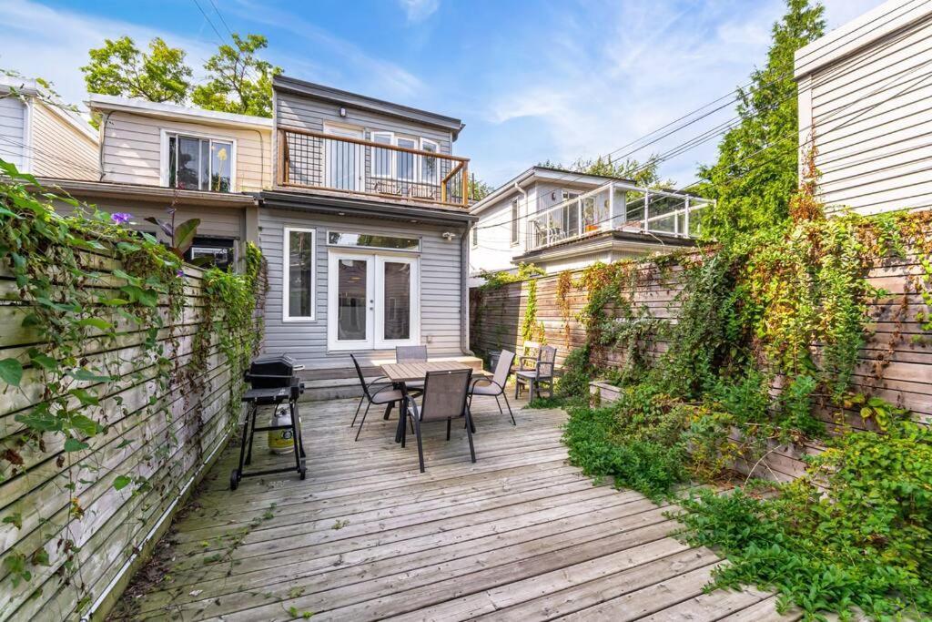 Brand New Luxury 5 Bed Oasis In The Heart Downtown Villa *