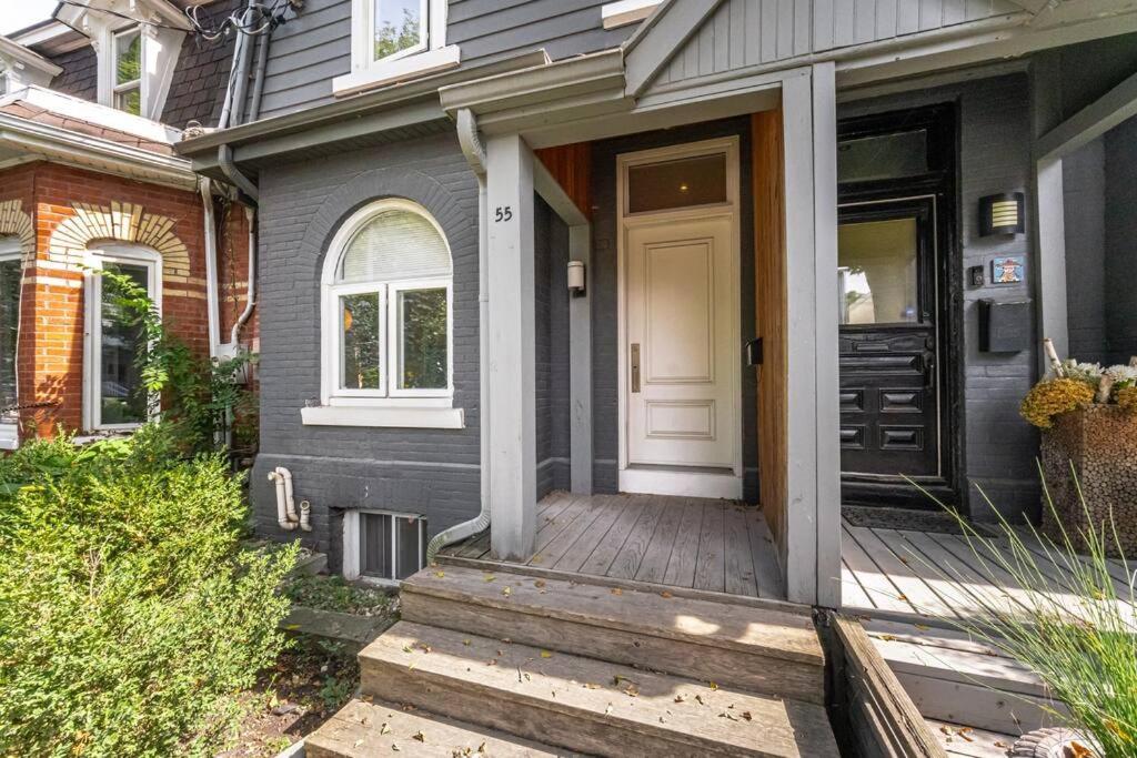 Villa Brand New Luxury 5 Bed Oasis In The Heart Downtown