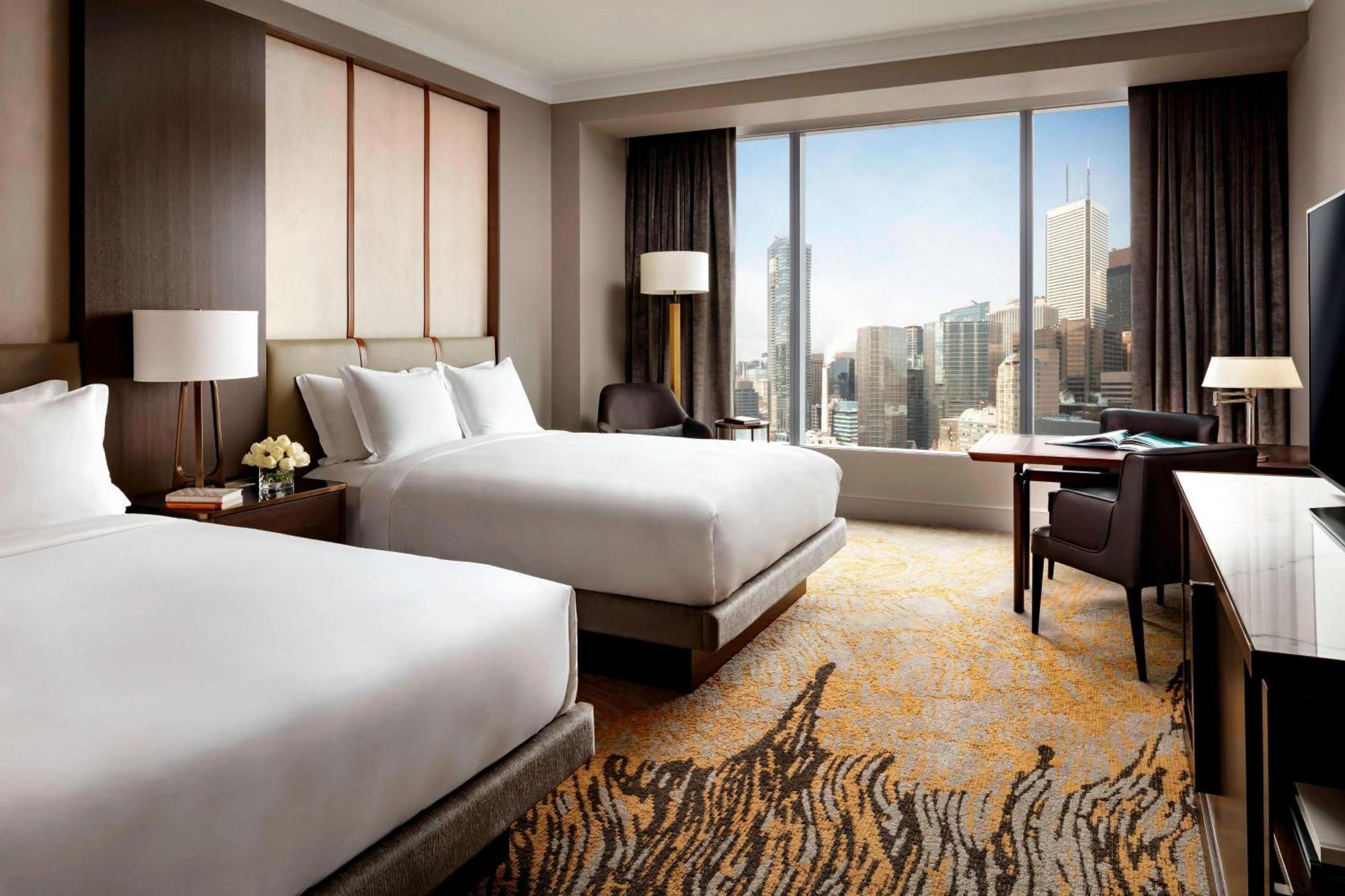 The Ritz-carlton, Hotel Toronto