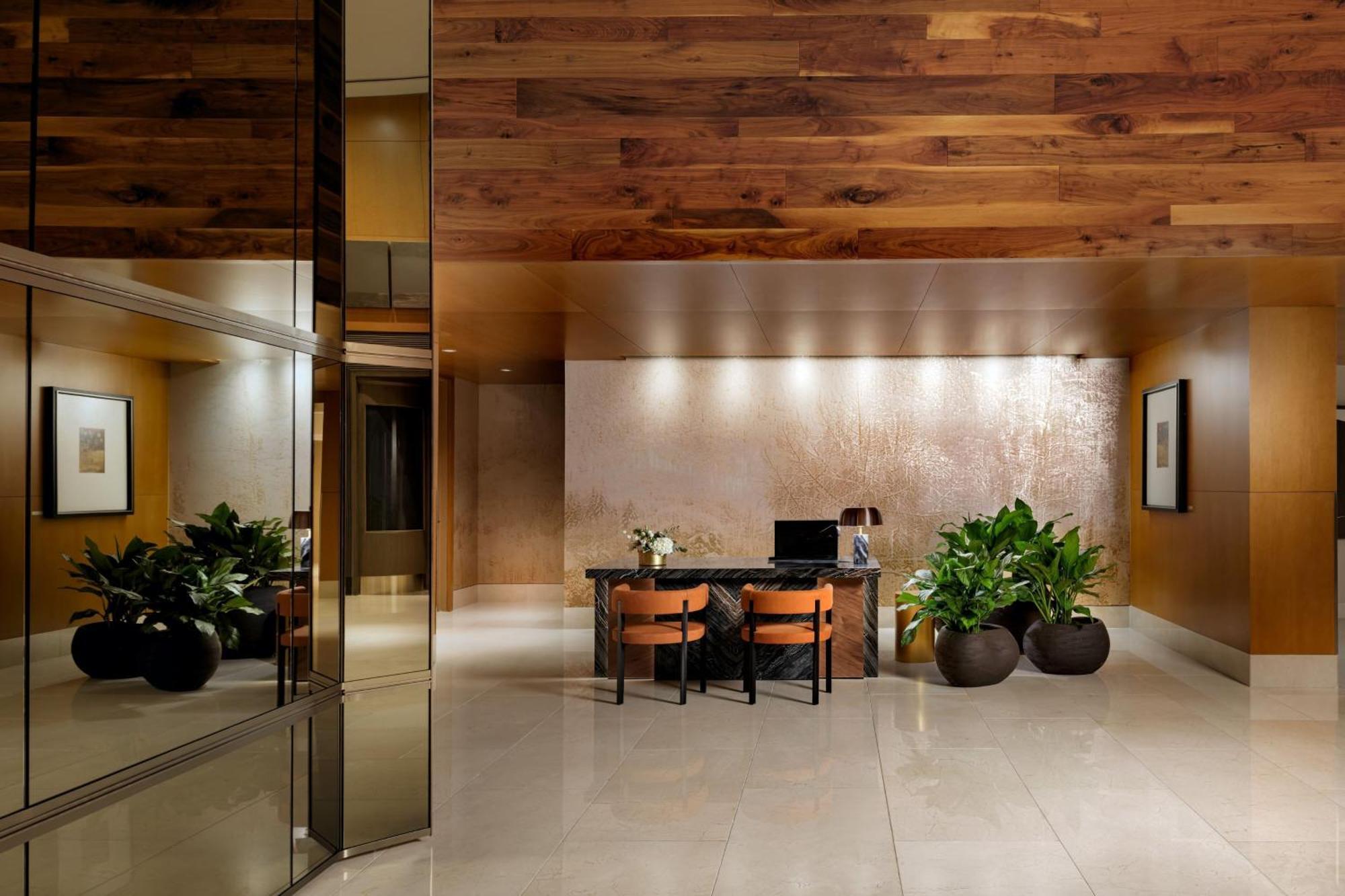 Hotel The Ritz-carlton, 5*