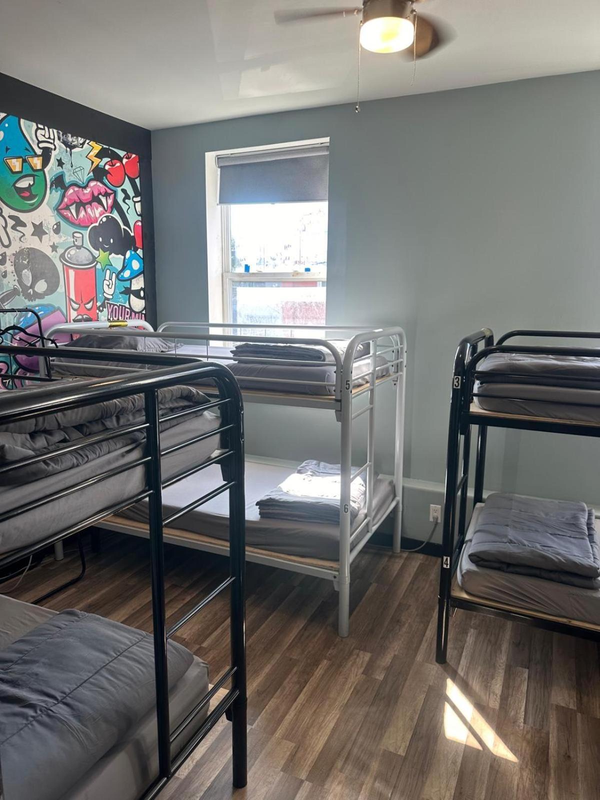 Queen Nest Hotel