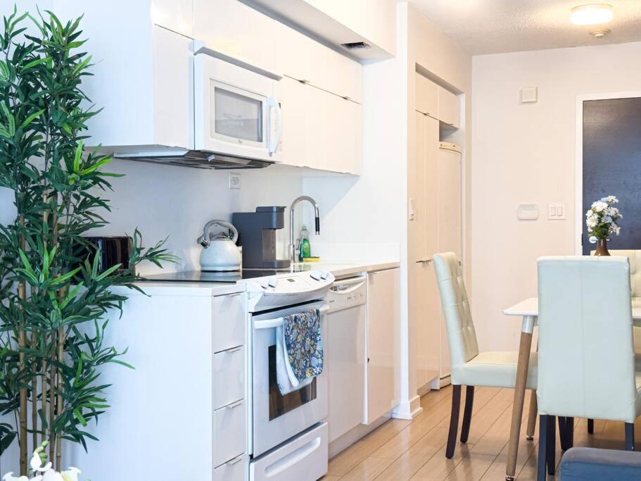 Apartment Lakeview 2 Beds Cn Tower Free Parking