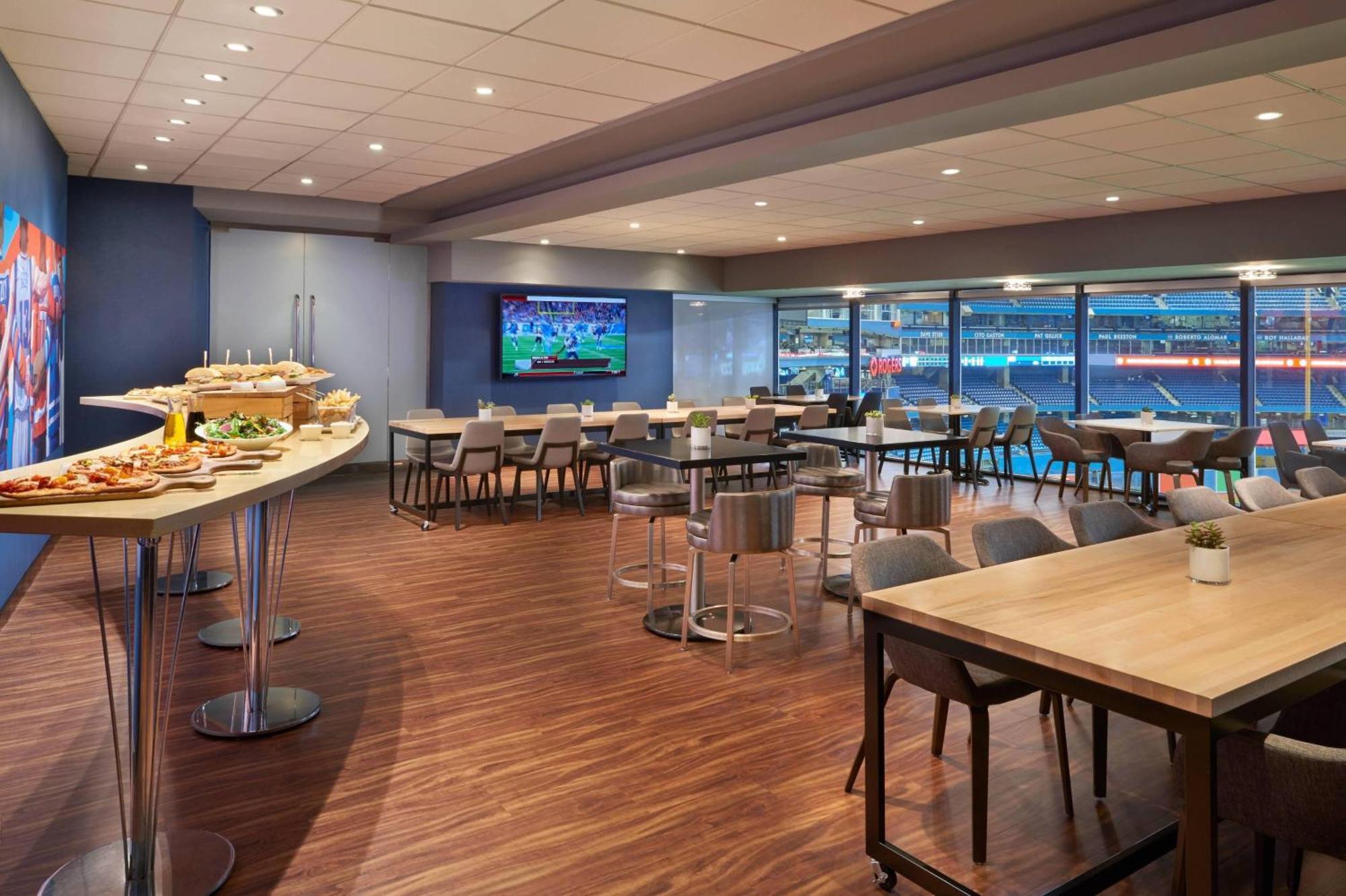 Marriott Centre Hotel 4*