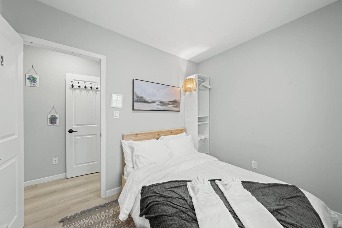 Guest house Private Cozy With Free Parking