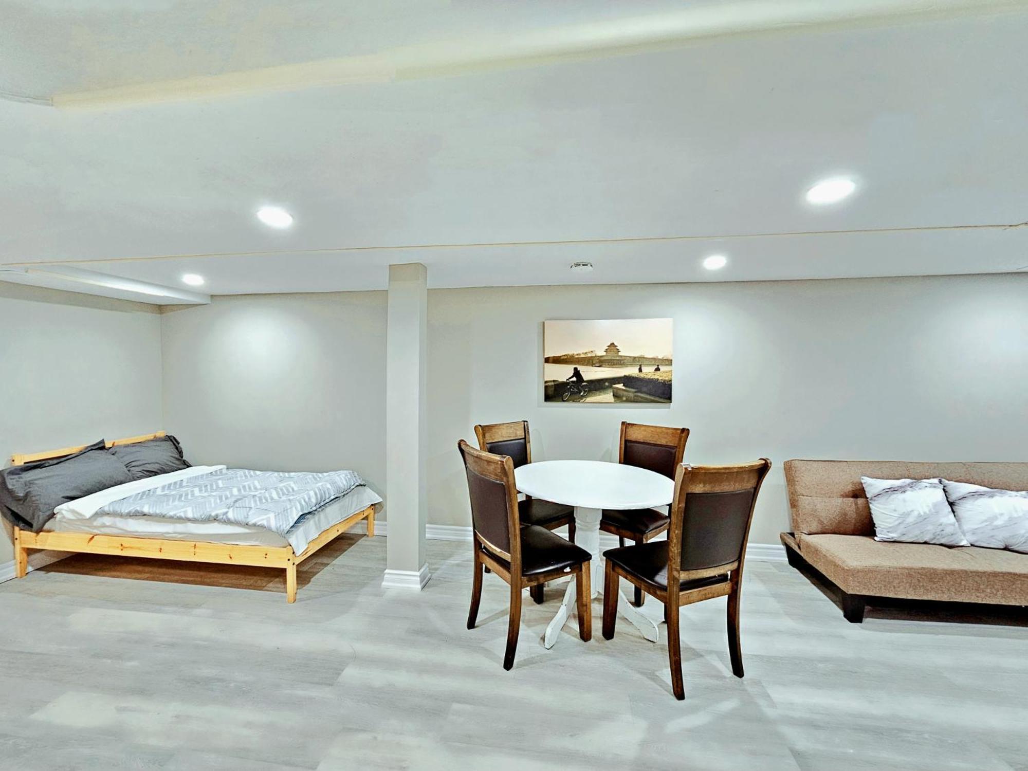 Downtown - Trinity Bellwood Park Apartment