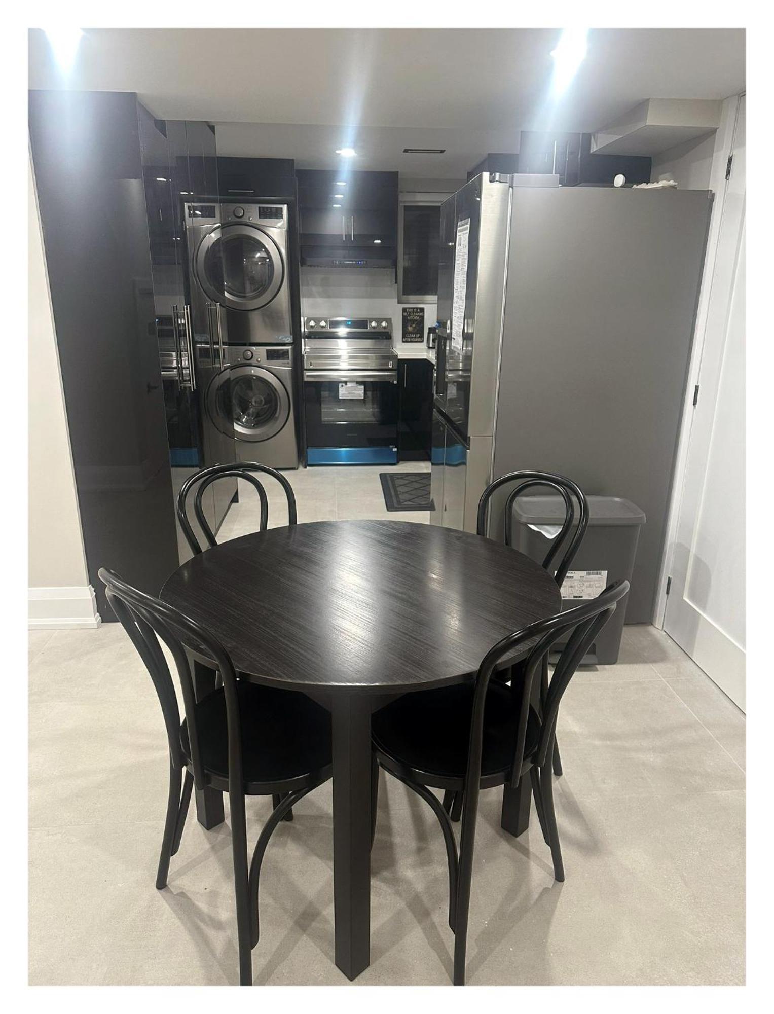 R888 Property Management Homestay Toronto