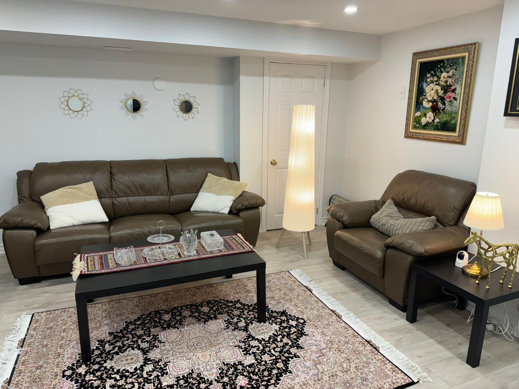 Homestay House *