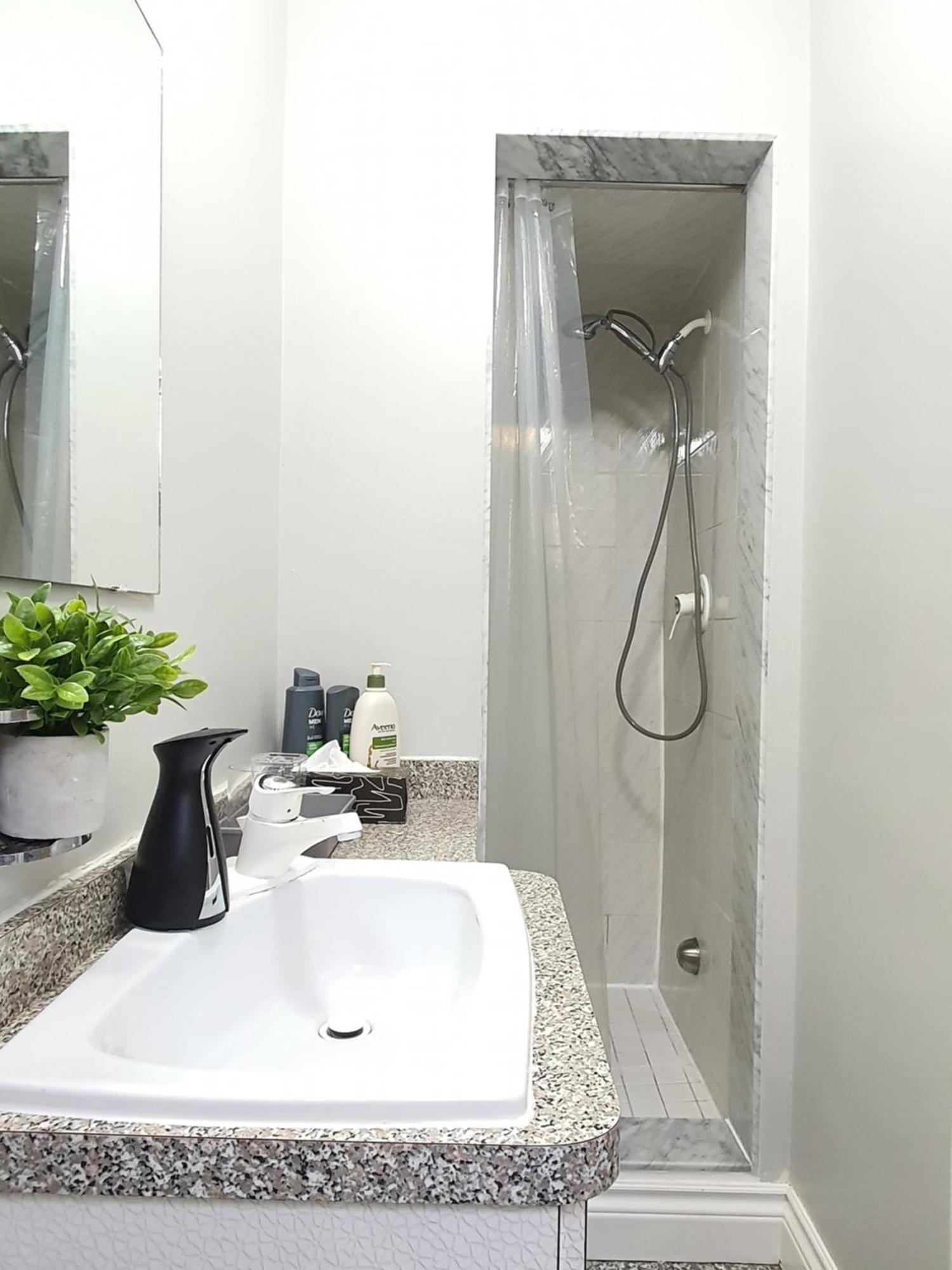 Homestay Deluxe Private In *