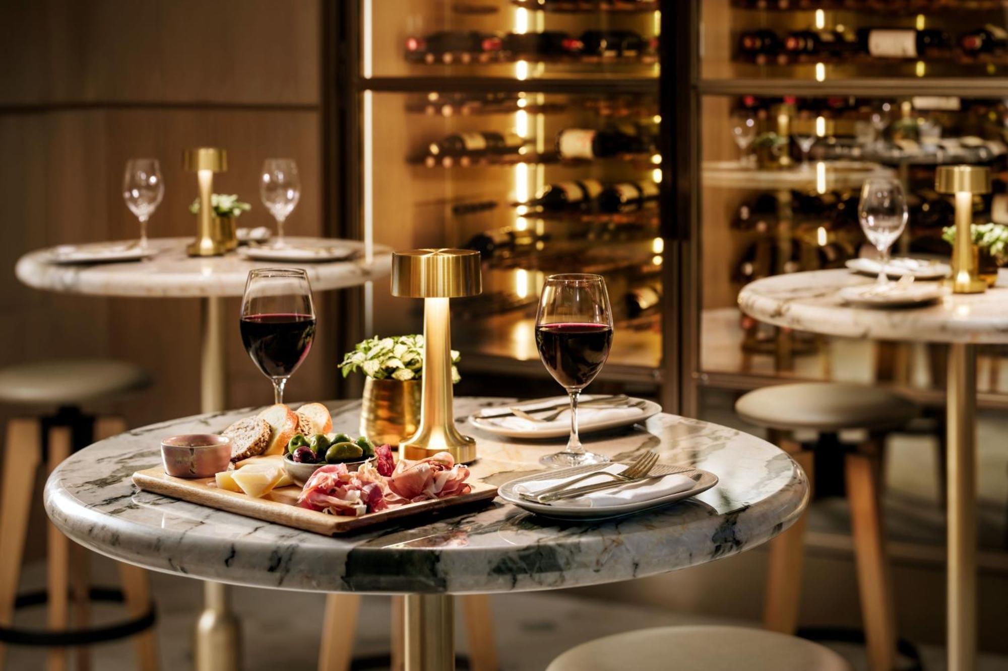 Hotel The Ritz-carlton,