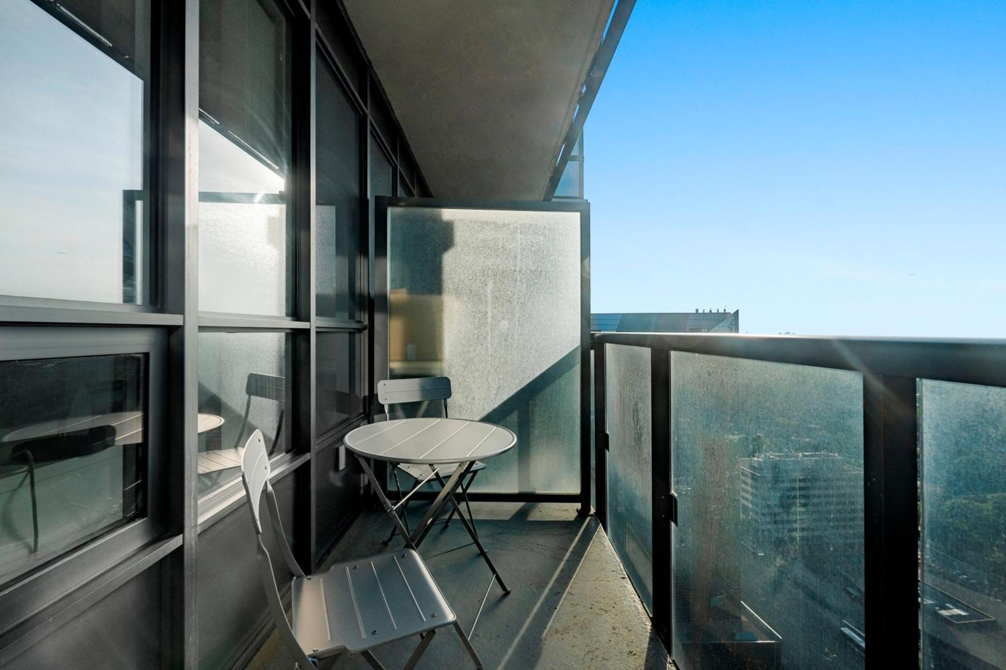 Globalstay Modern In North York Skyscraper Apartment Toronto