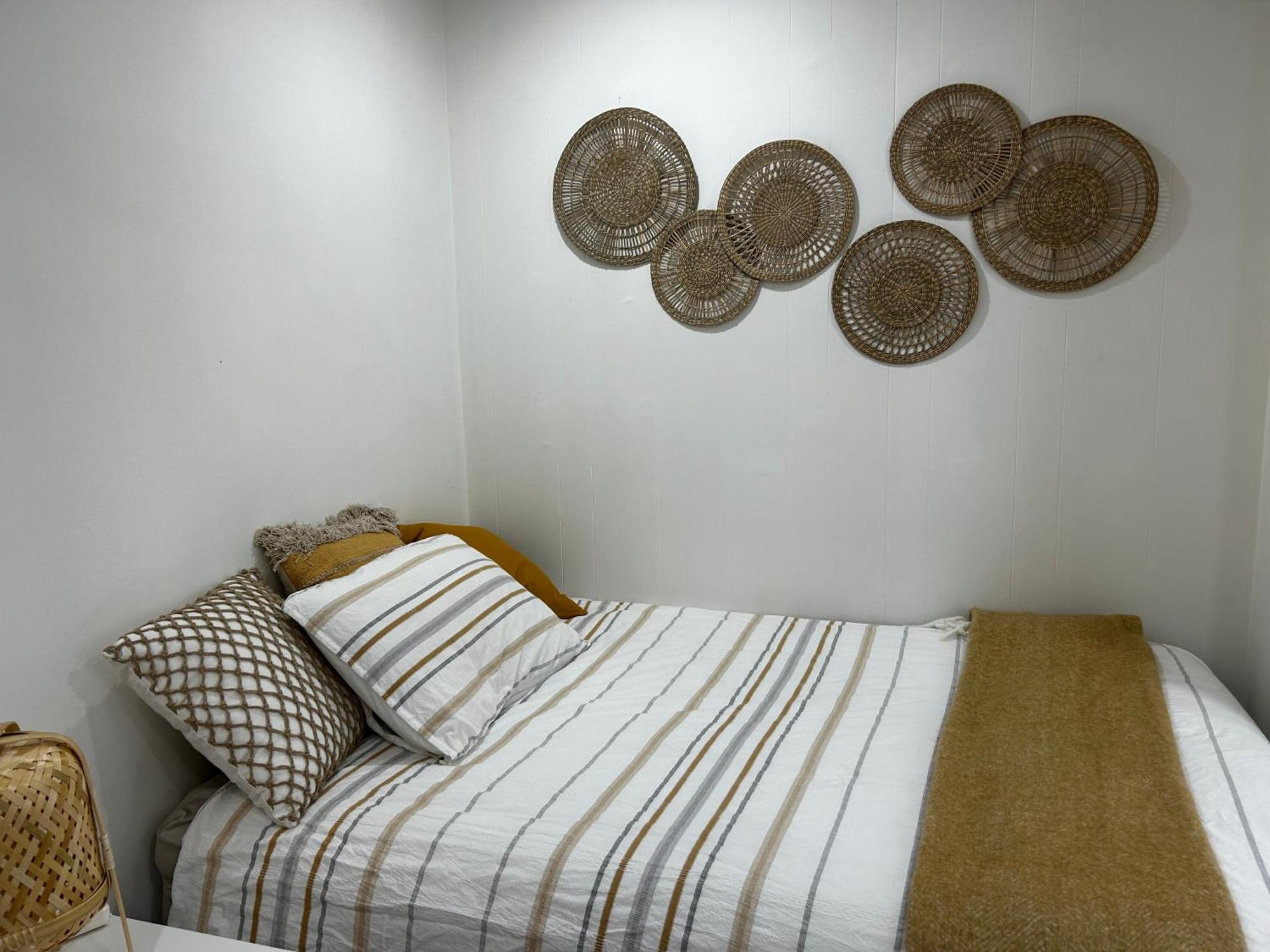 Central Area Double-bed Homestay *