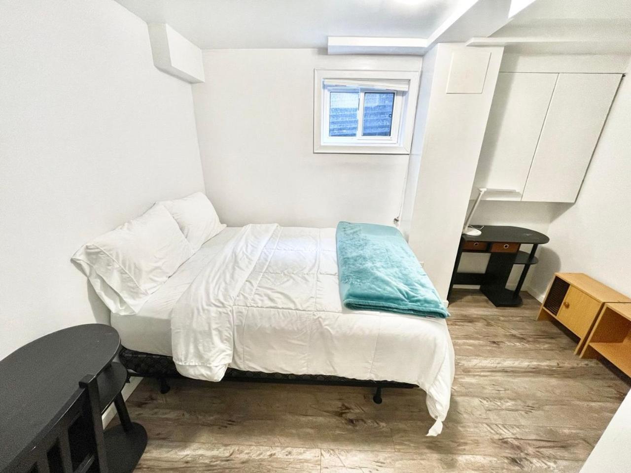 Hillas Nest Toronto