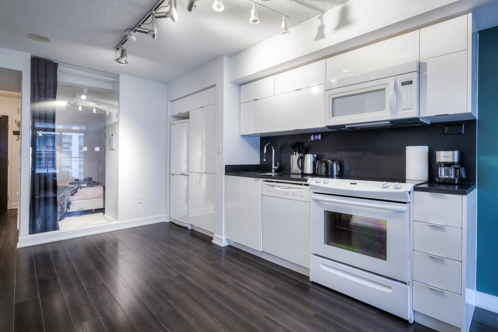 Apartment Modern 2br Spacious *