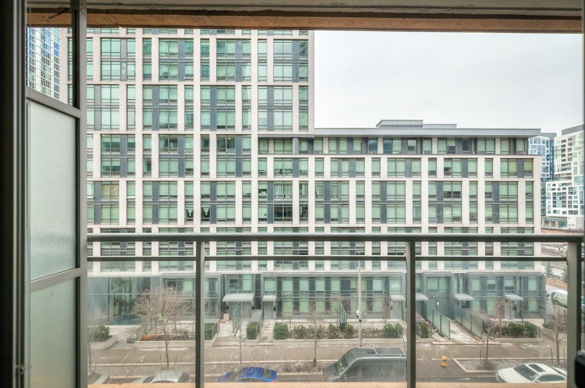 Modern 2br Spacious Apartment