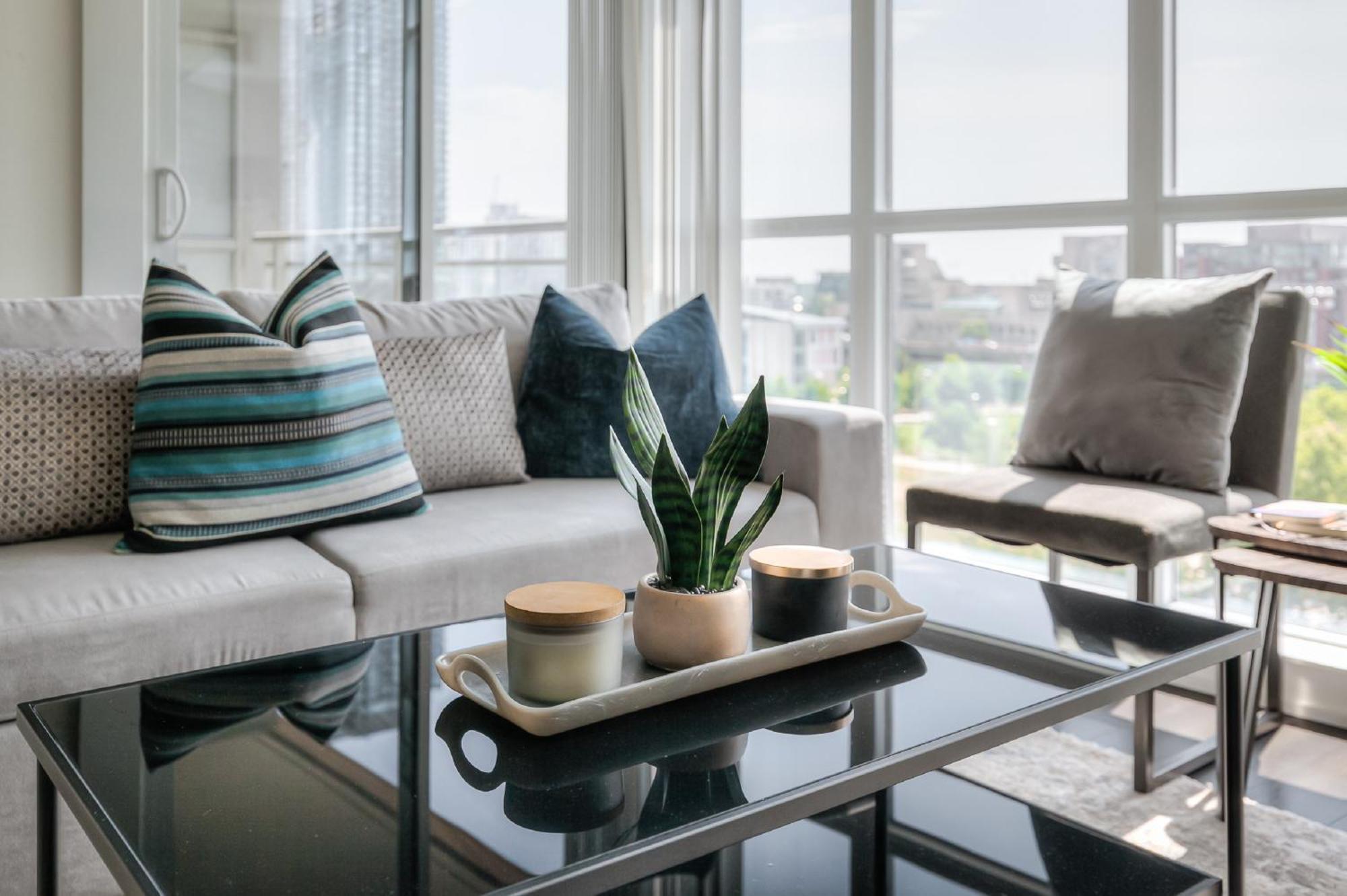 Apartment Modern 2br Spacious Toronto