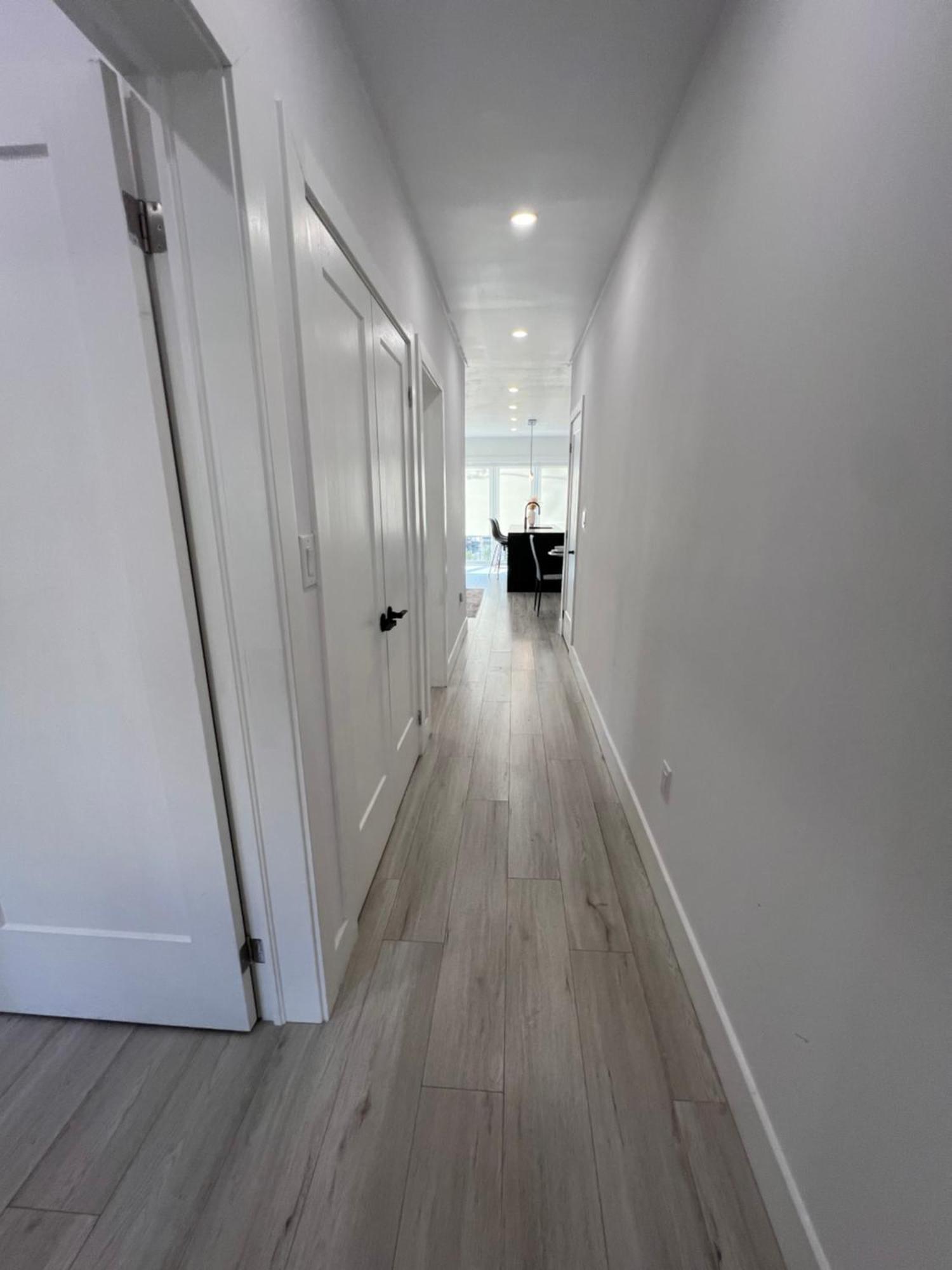Apartment New Modern 3br Loft W Parking&terrace Close To Toronto