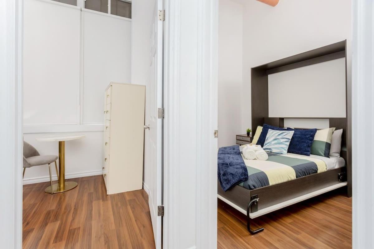 Apartment Great Kensington Market 2br Toronto