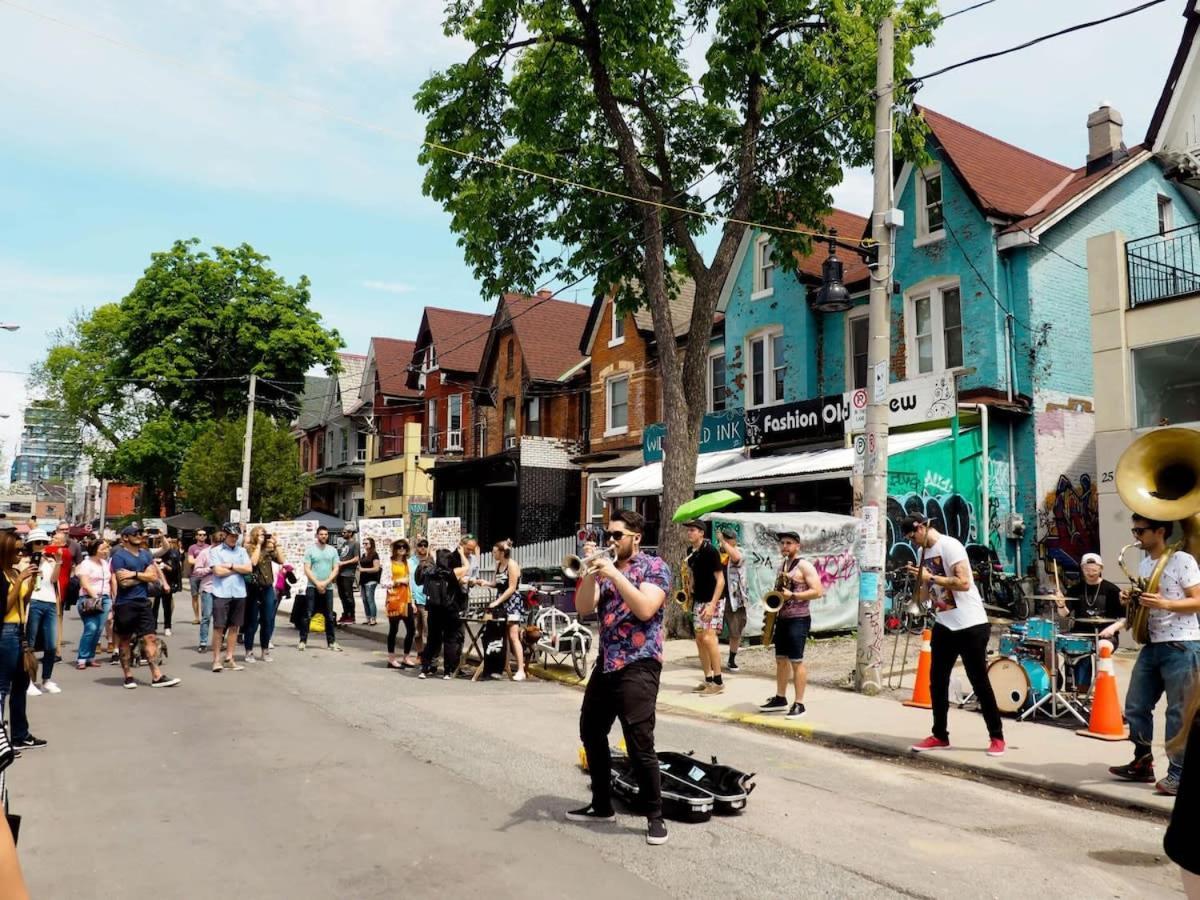 Great Kensington Market 2br Apartment *