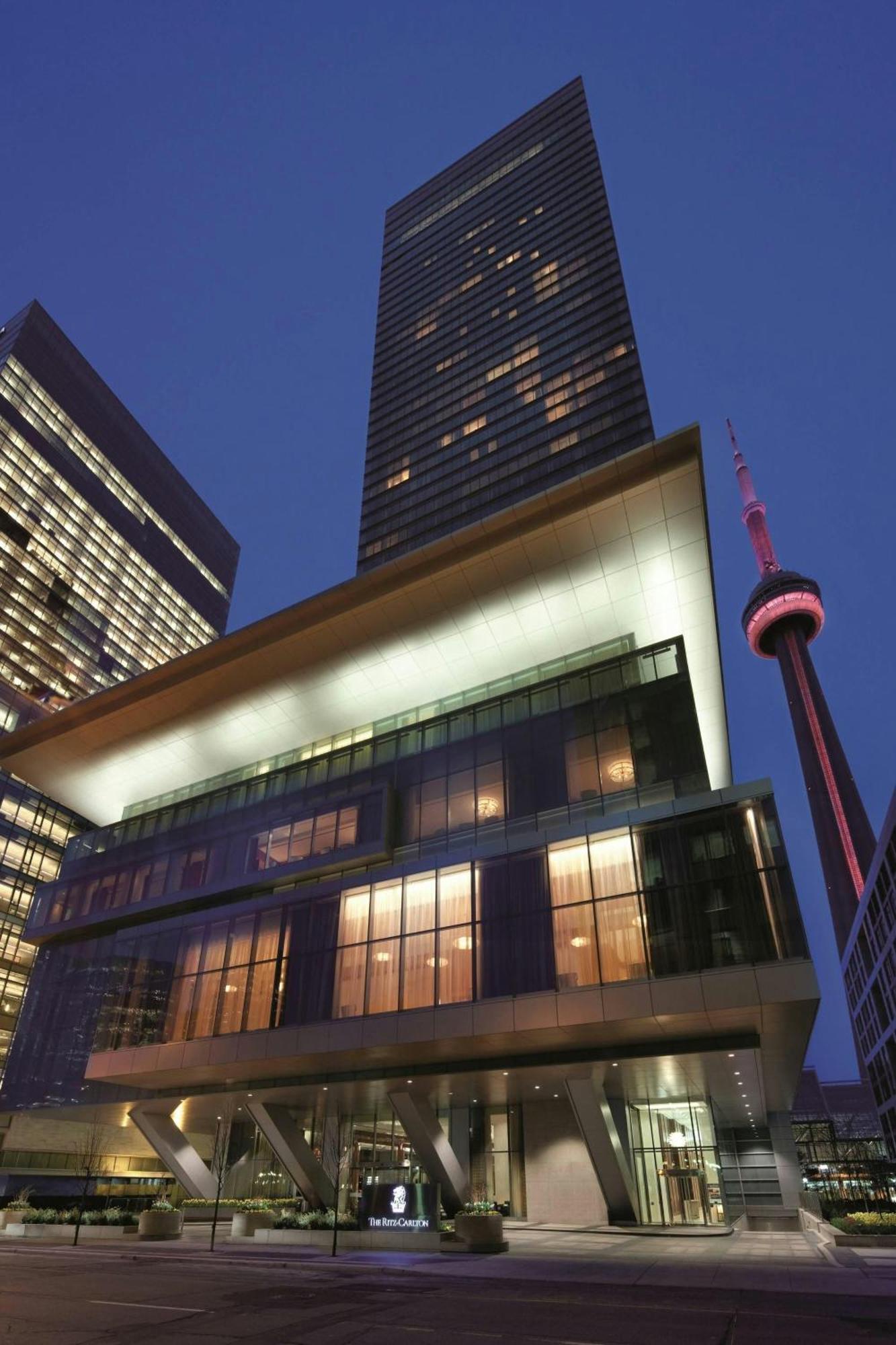 The Ritz-carlton, Hotel