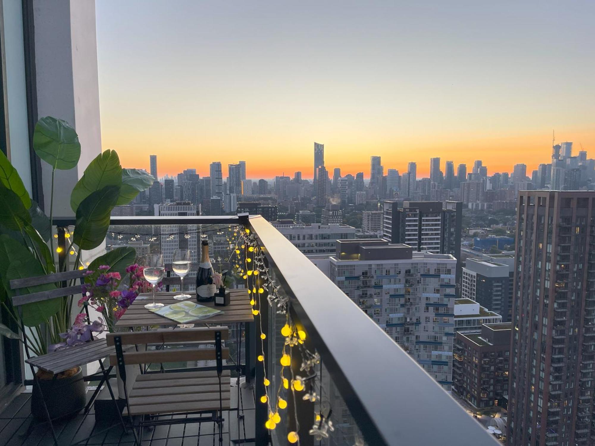 Aparthotel Deluxe Penthouse Two Bedrooms Skyline Cn Tower Lakeview Dt *