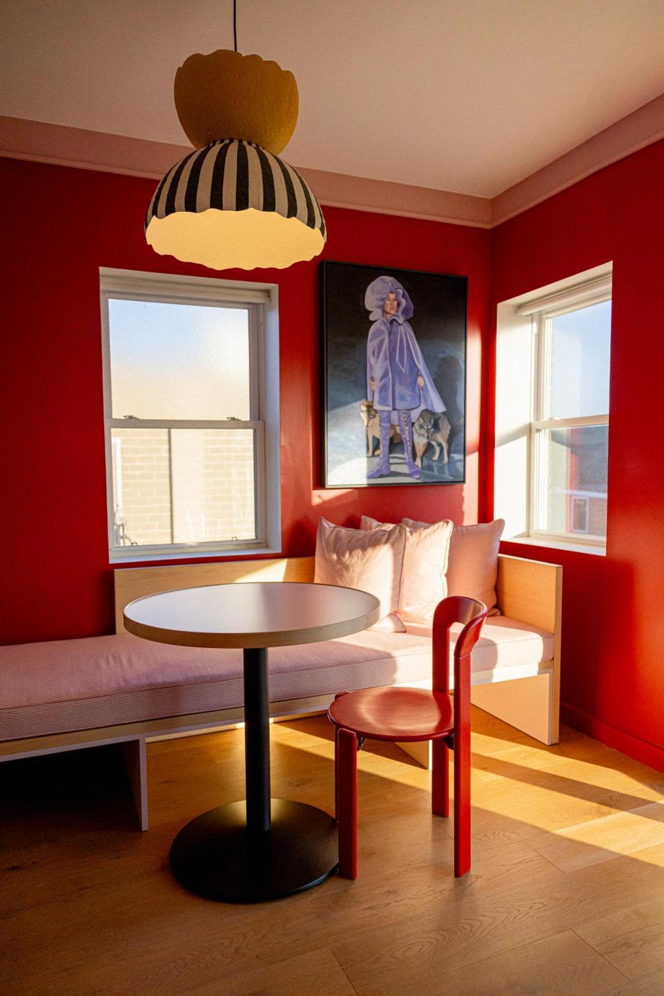 Ode Hostel