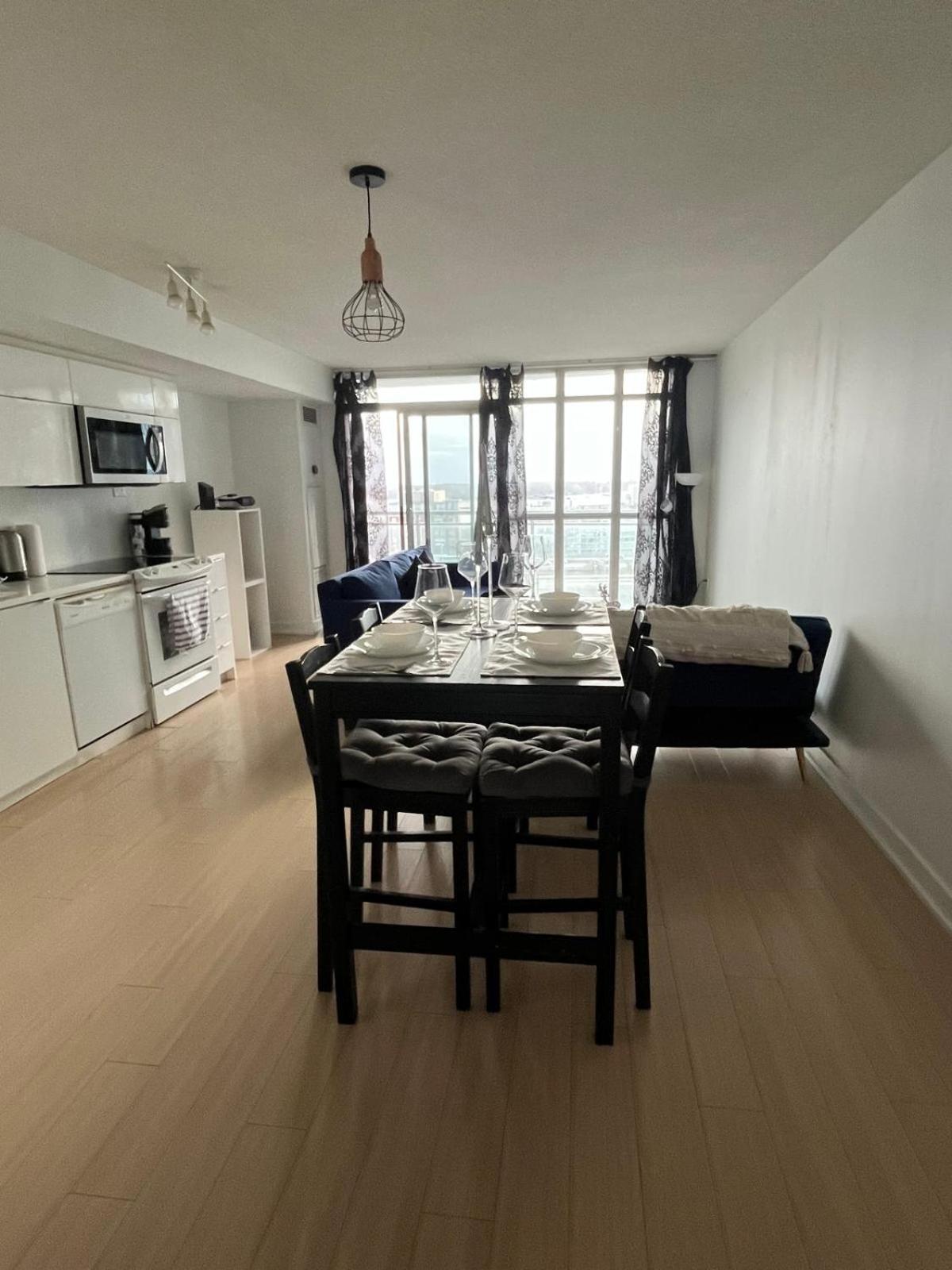 Luxurious With A Lake View * Toronto