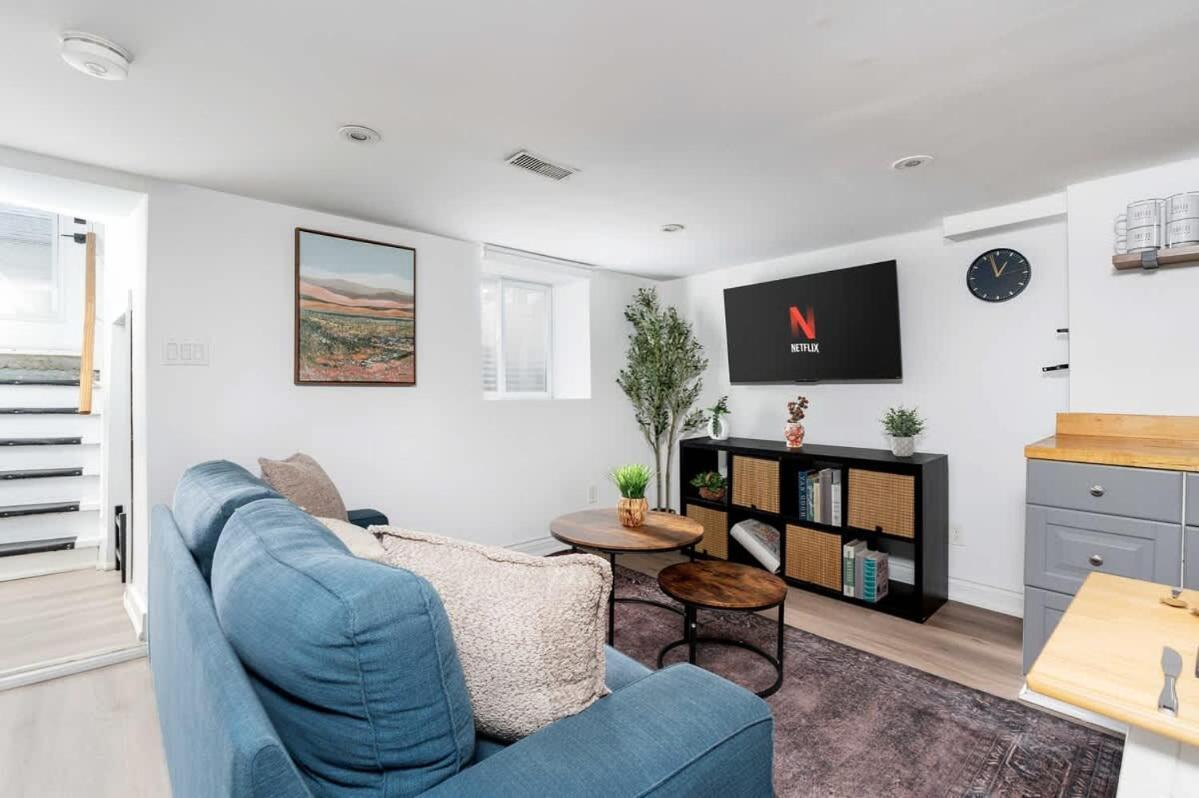 Holiday home Private 2 Storey With 3br-2ba By Queen West
