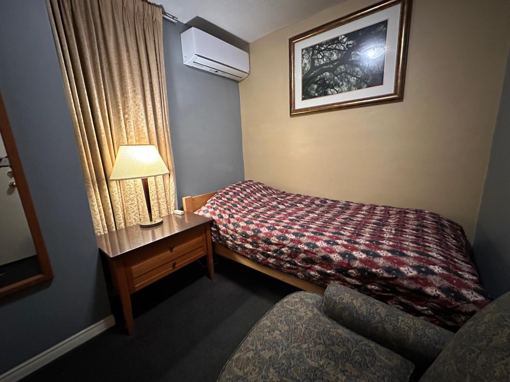 Nox Hostel *