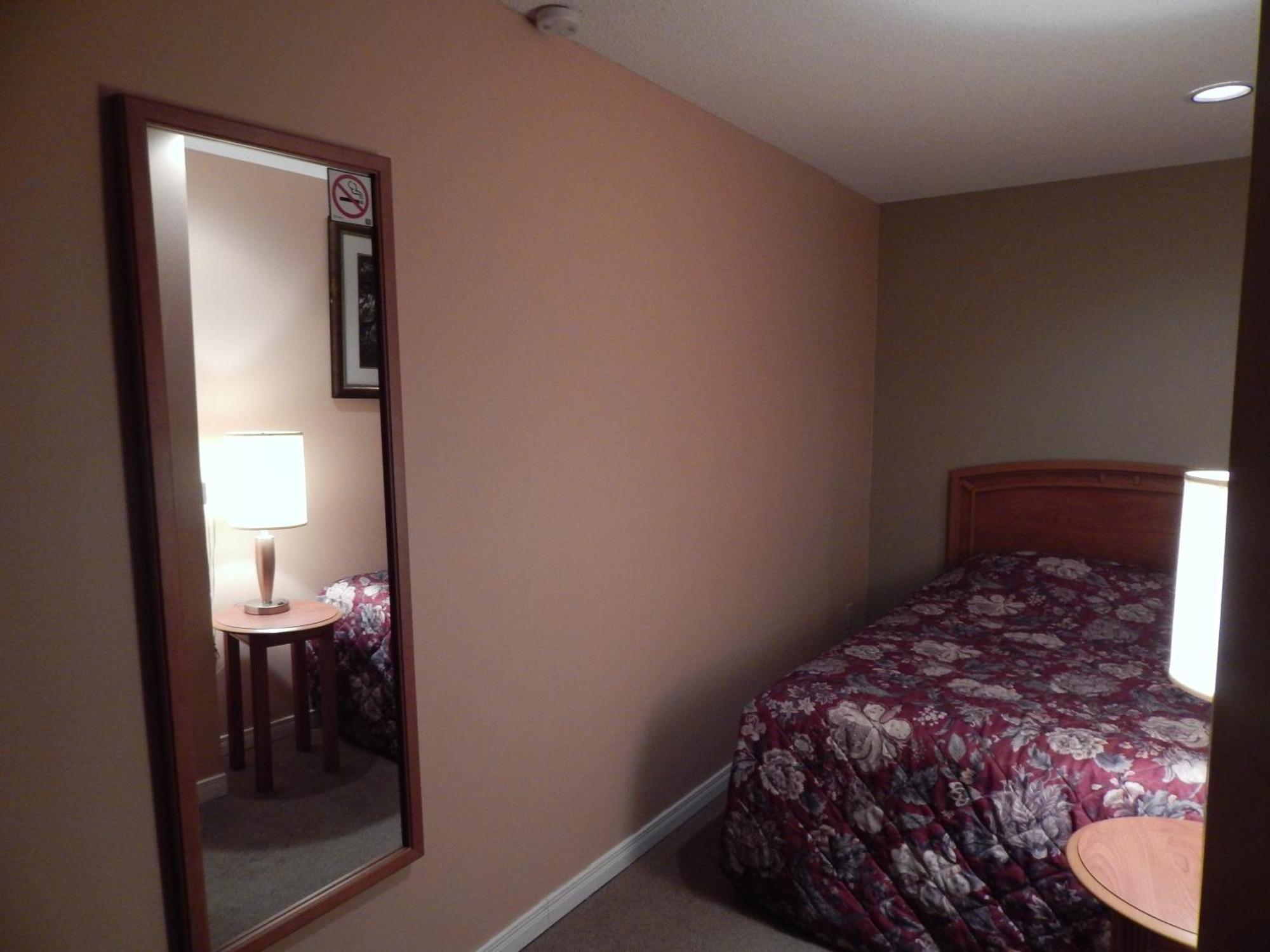 Hostel Nox Toronto
