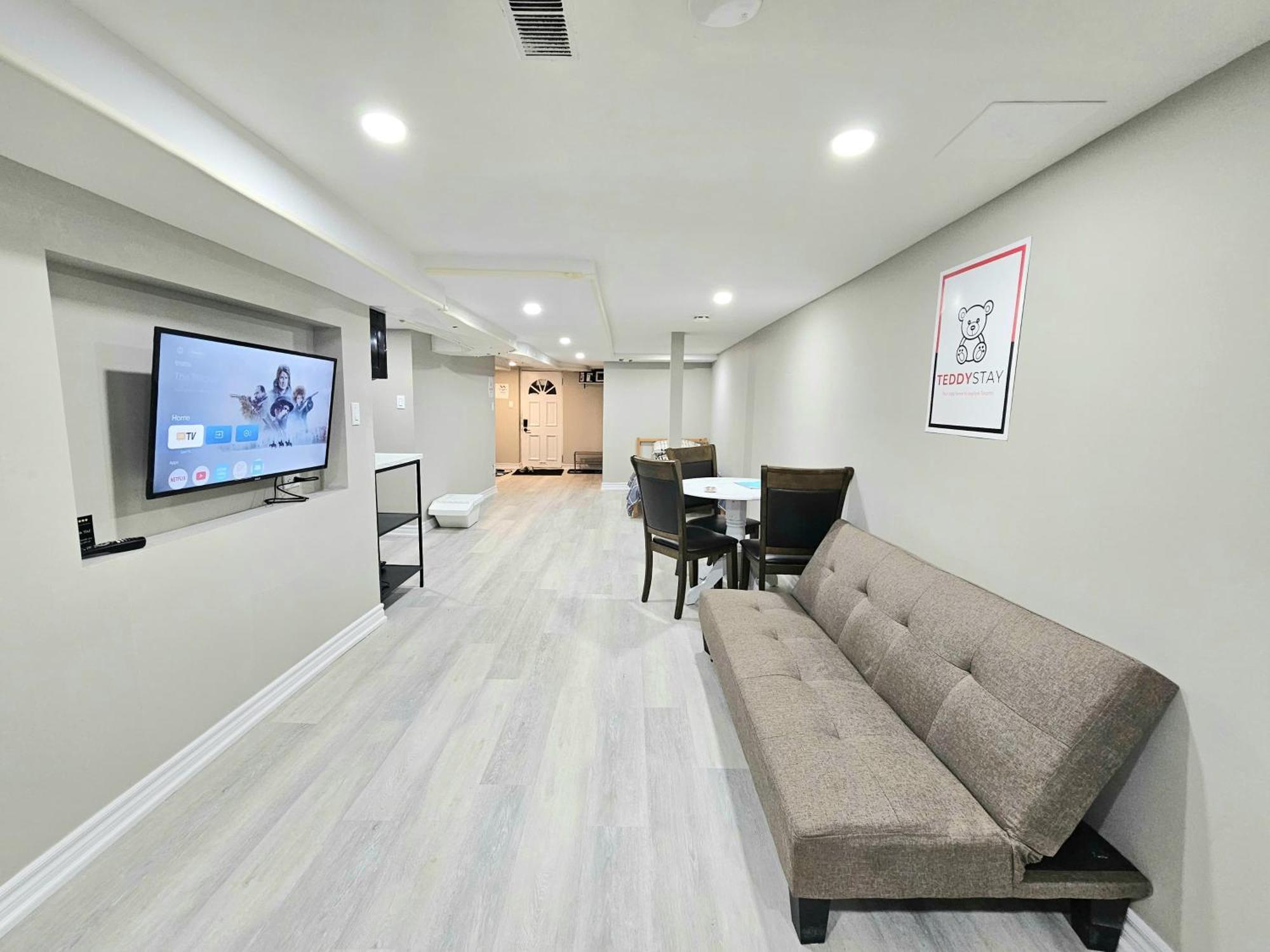 Downtown - Trinity Bellwood Park Apartment *