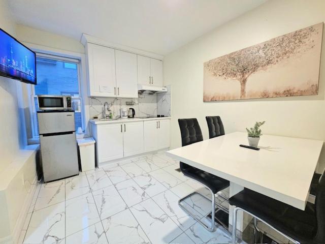 Trinity Bellwood Downtown Apartment
