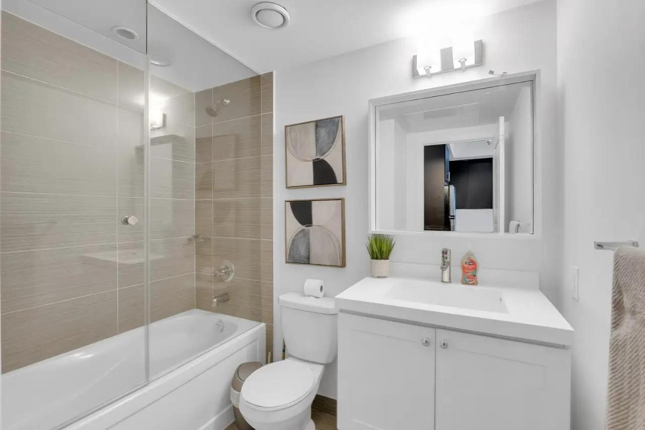 The - 2br Comfort * Toronto