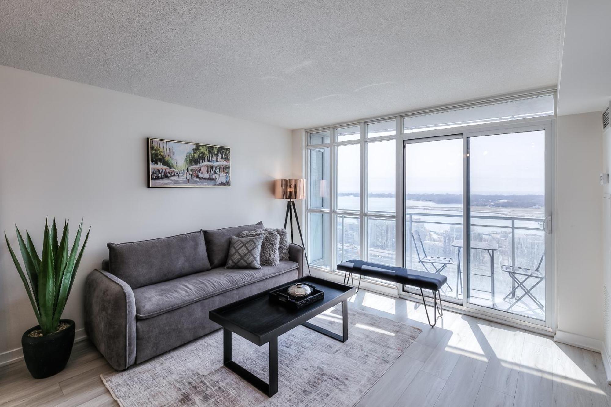 The - 2br Comfort Apartment Toronto