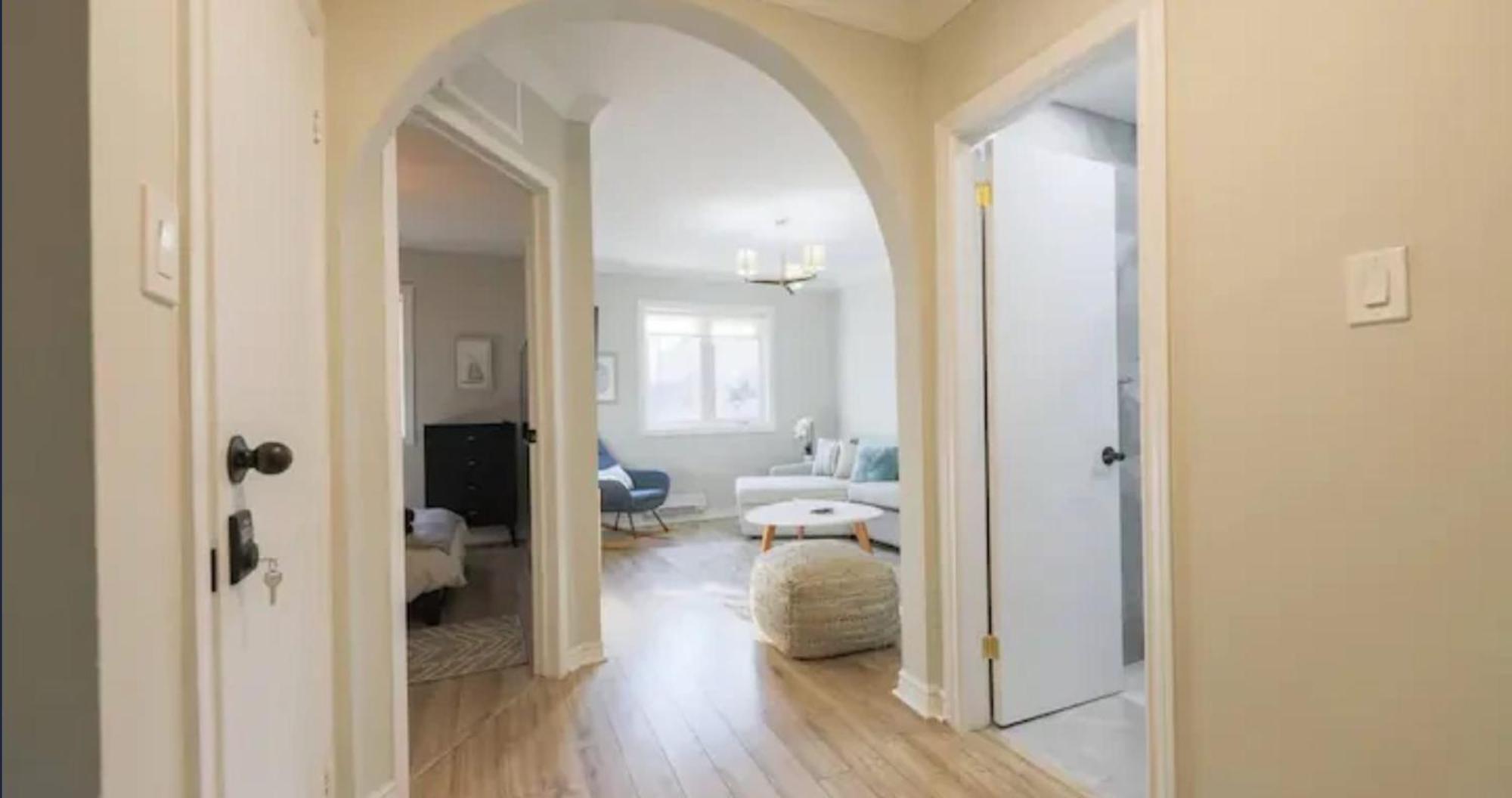Casa Queen East - Modern 2br In Leslieville Toronto