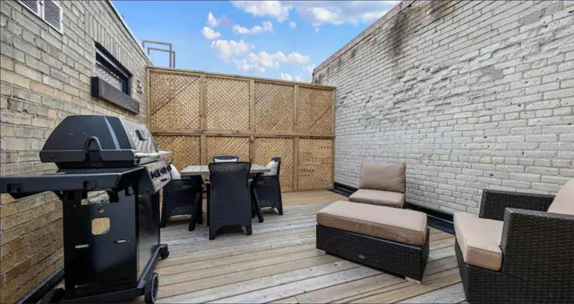 Casa St Clair - -style W Lrg Patio Toronto