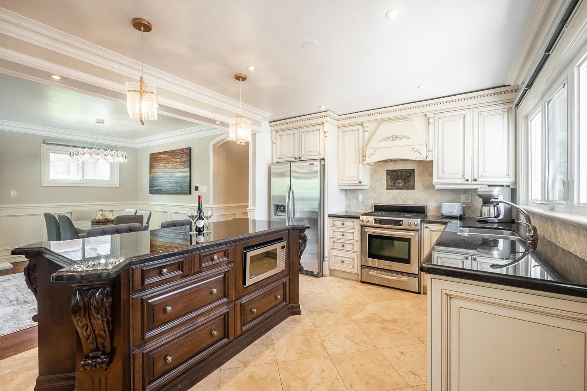 Luxury 3 Bedroom