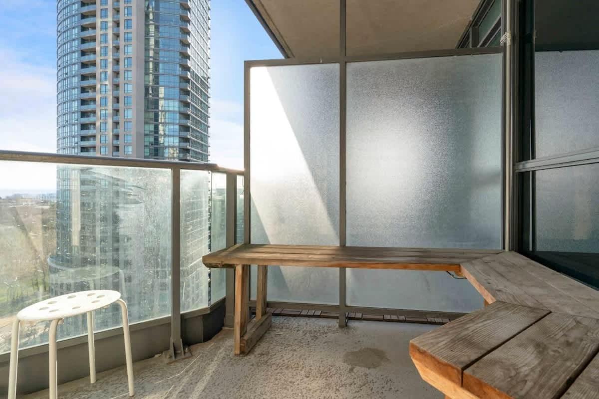 Apartment Netflix And Chill By The Waterfront Downtown
