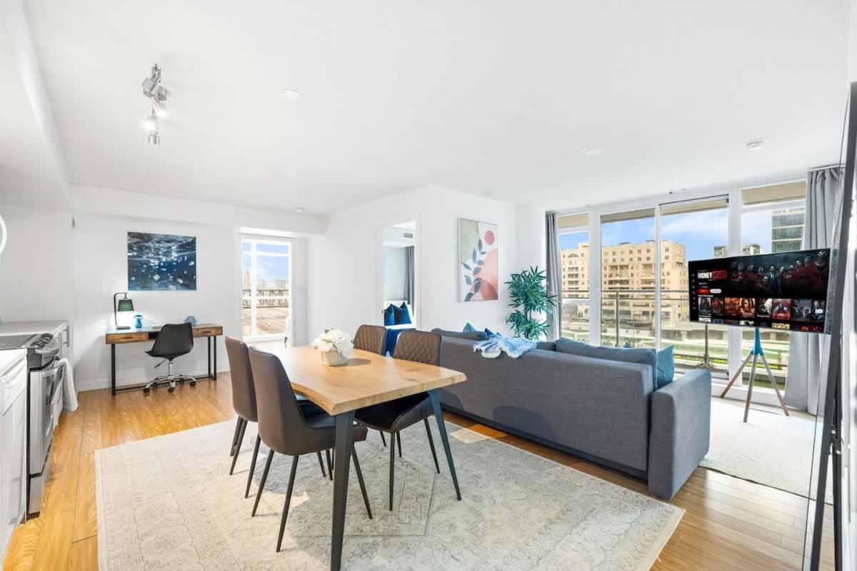 Apartment Family-friendly Downtown Oasis Parking