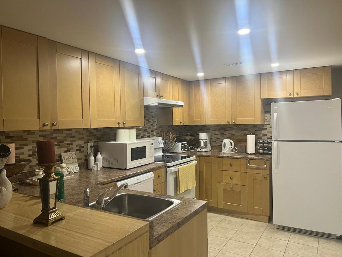 Entire Basement Toronto