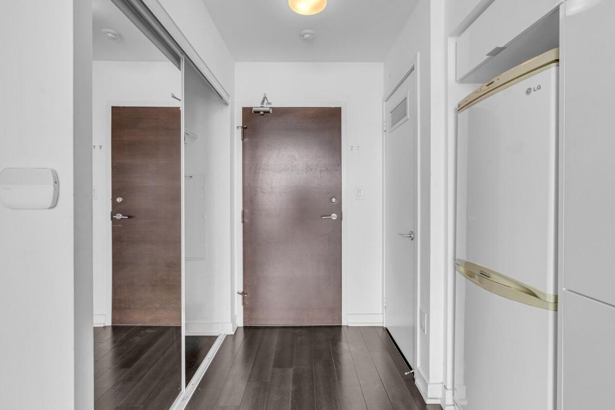 Prestige Downtown - Free Parking Toronto