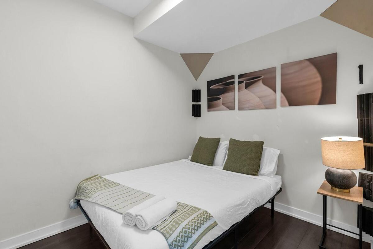 Prestige Downtown - Free Parking Apartment Toronto