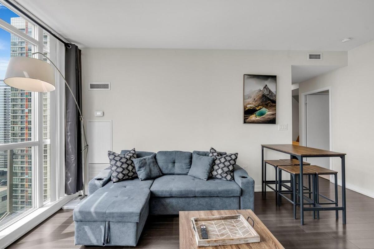 Prestige Downtown - Free Parking Apartment Toronto