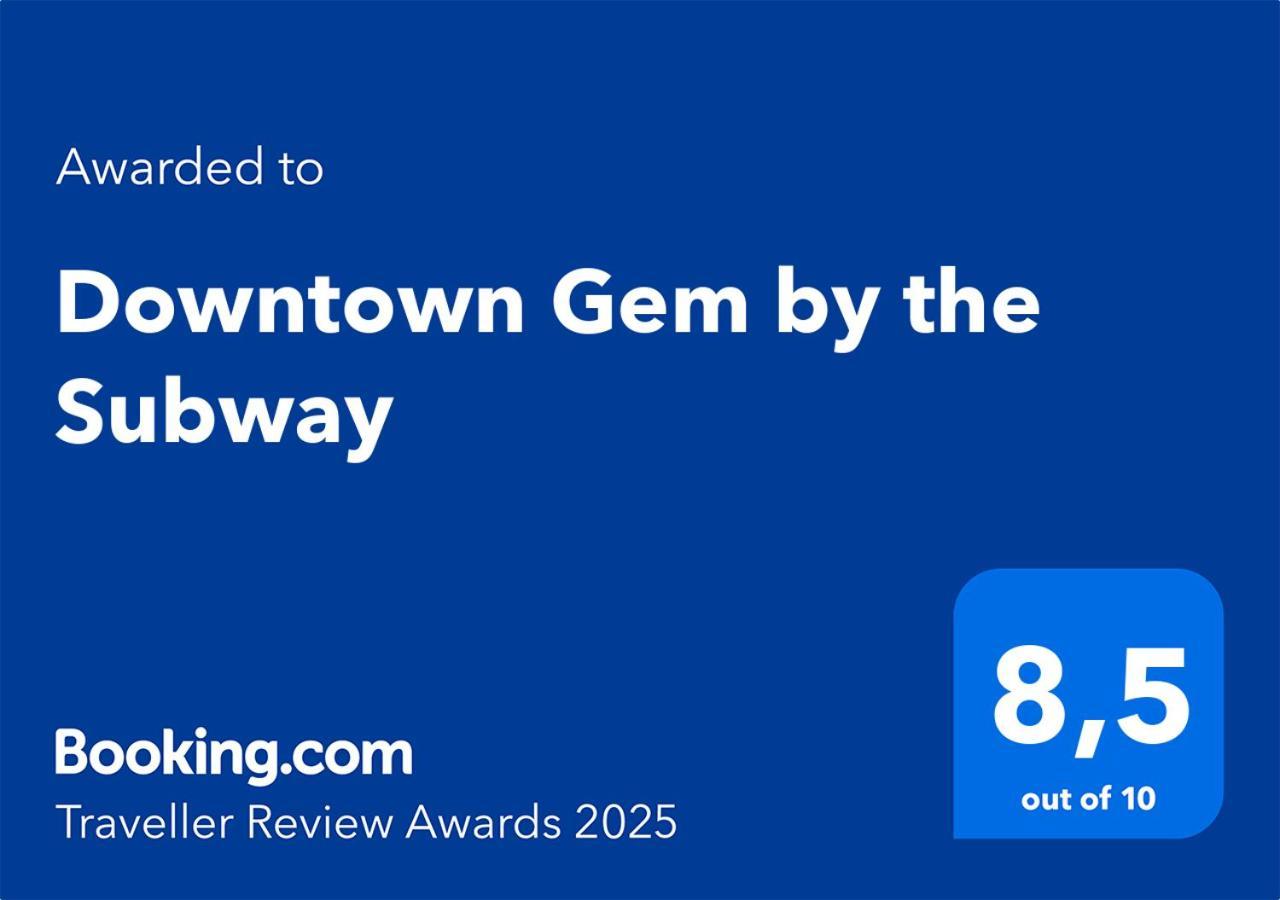 Downtown Gem By The Subway Apartment *
