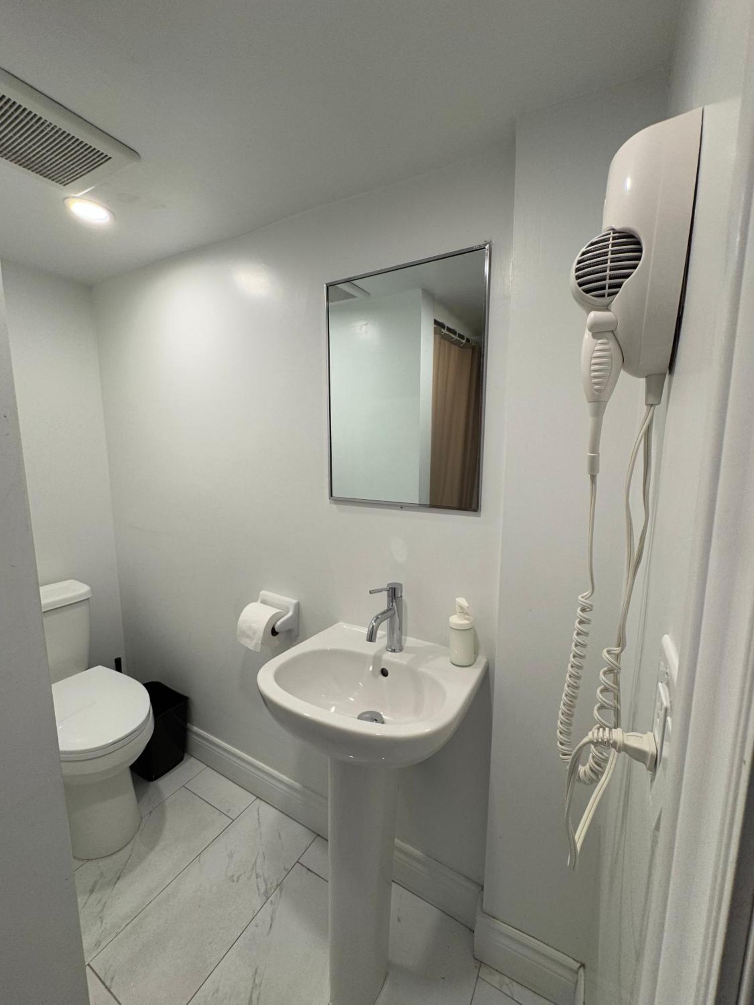 Homestay Huntley Inn