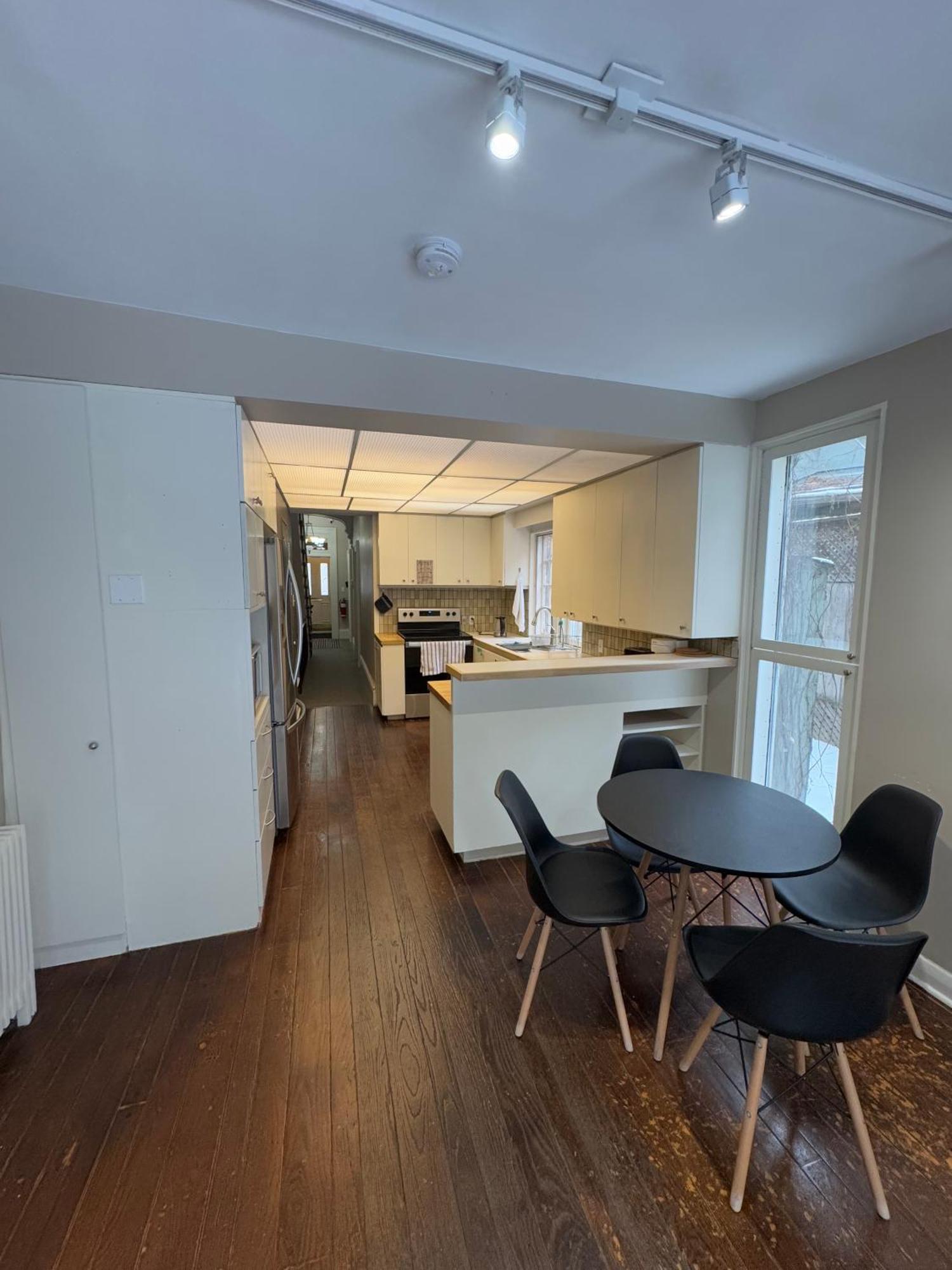Homestay Huntley Inn