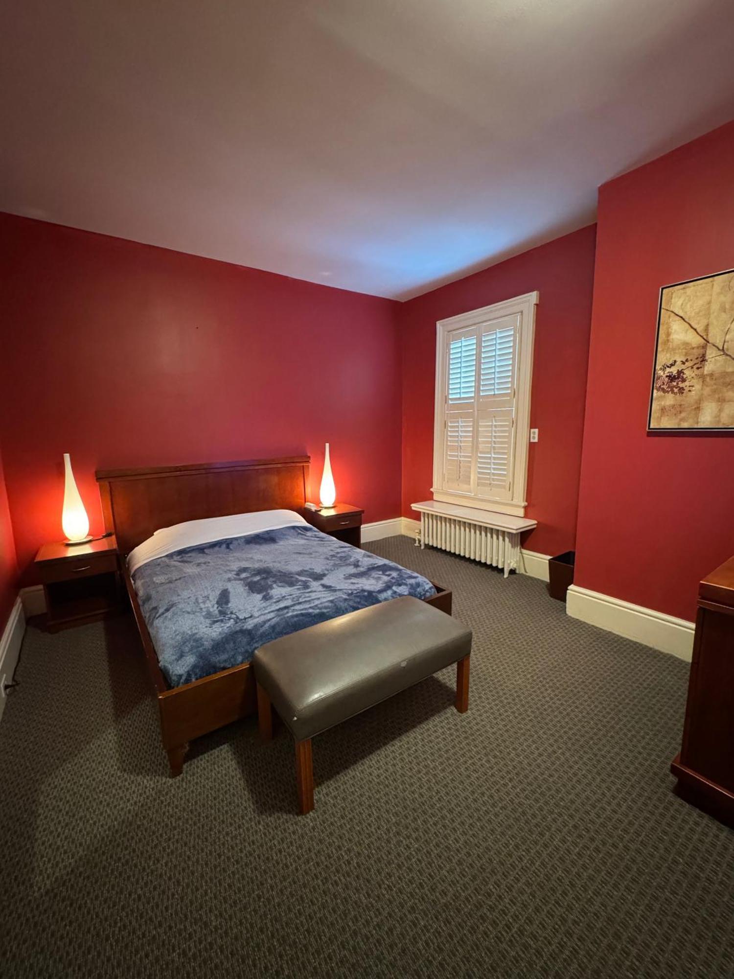 Homestay Huntley Inn Toronto