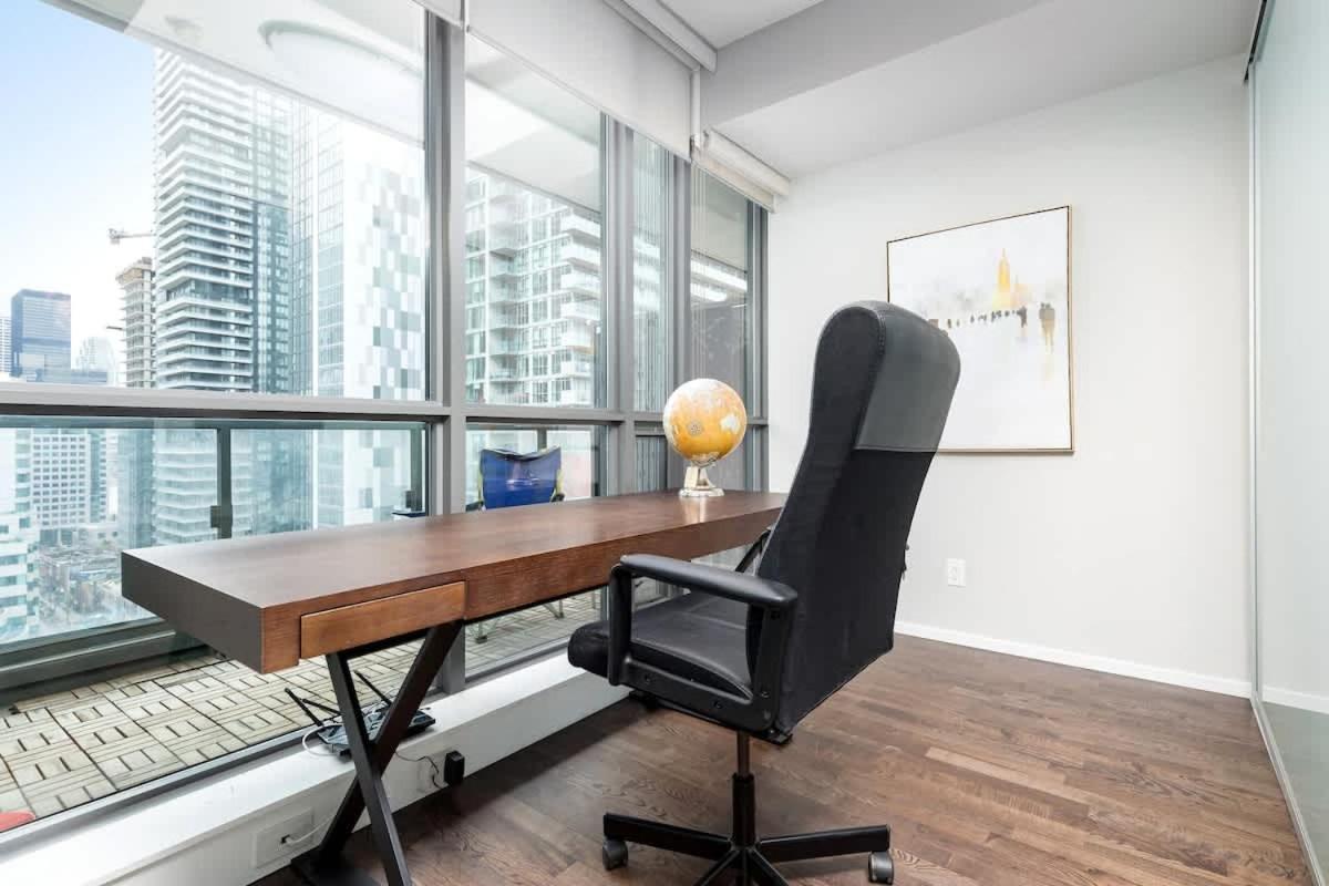 Urban Executive Oasis Dt To Apartment *