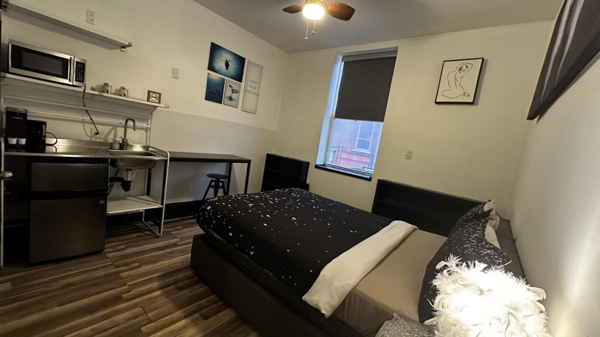 Hotel Queen Nest 2*