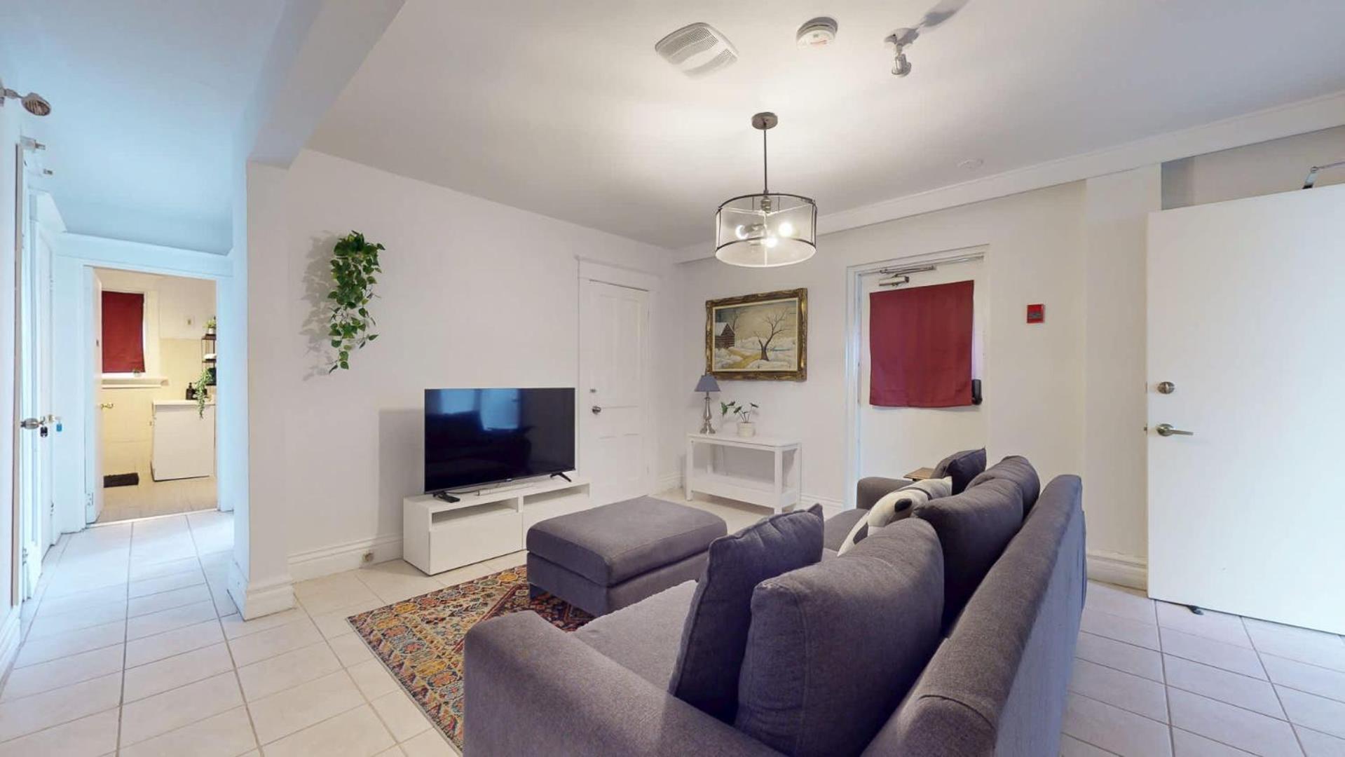 Spacious In Corso Italia Apartment *